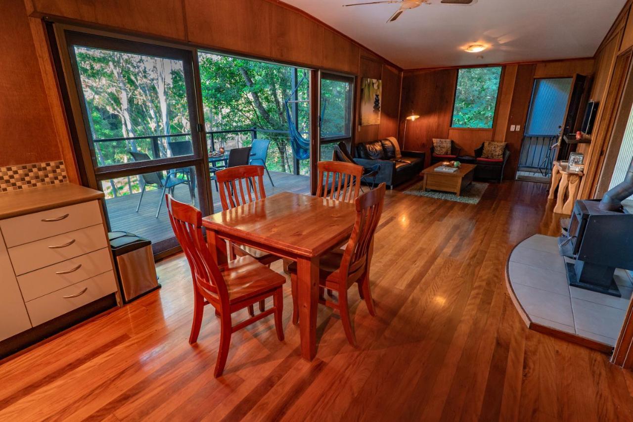 Whispering Valley Cottage Retreat ماليني المظهر الخارجي الصورة